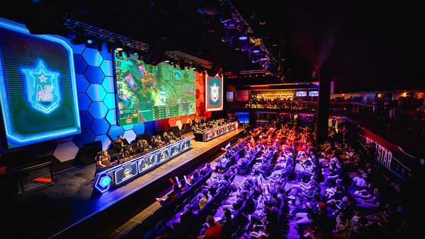 EDward Gaming 和 Trace Esports 晋级 VCT 2025： 中国开幕赛 上半区半决赛