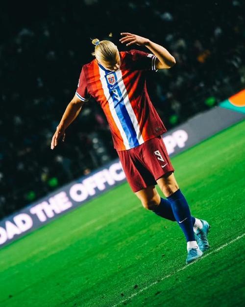 VRS Virtuoso 命名的团队保证获得 2025 年 StarLadder 布达佩斯 Major 资格